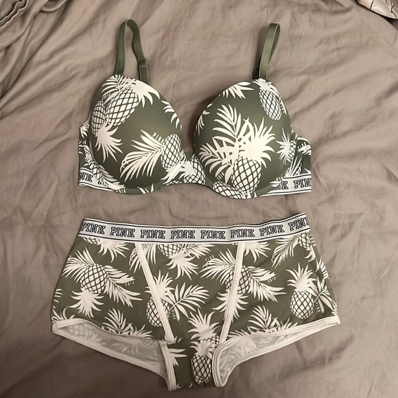 PINK Victoria's Secret Other - PINK bra and panty